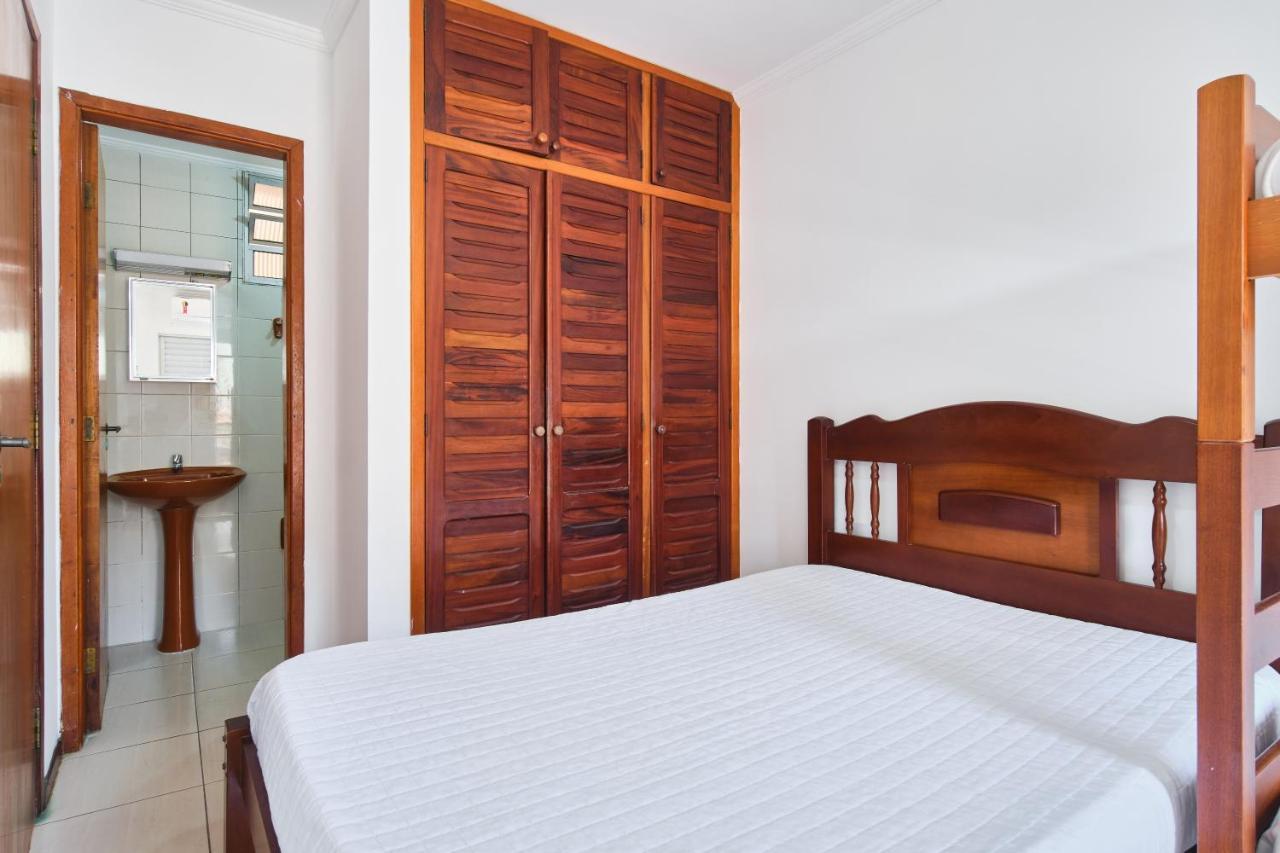 Apartment Lenamar Ii: Beachside With Ac And Wi-fi Ubatuba